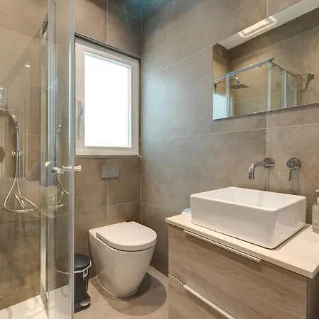 公寓 Luxury Penthouse With Terrace And Views Saint Julian's