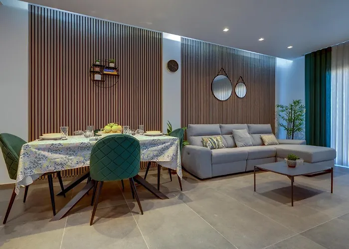 Luxury Penthouse With Terrace And Views * San Ġiljan