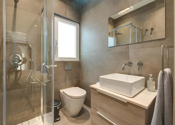 Appartement Luxury Penthouse With Terrace And Views San Ġiljan