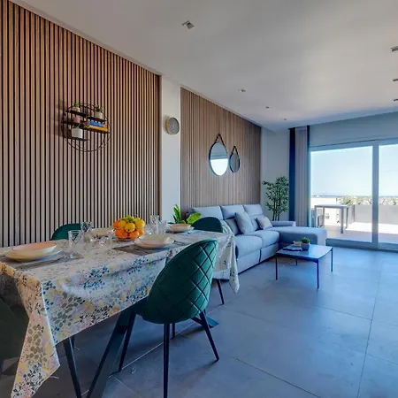 Luxury Penthouse With Terrace And Views Apartamento *