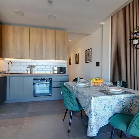 Luxury Penthouse With Terrace And Views Apartamento *